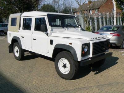 Land Rover Defender 110 Pick-Up